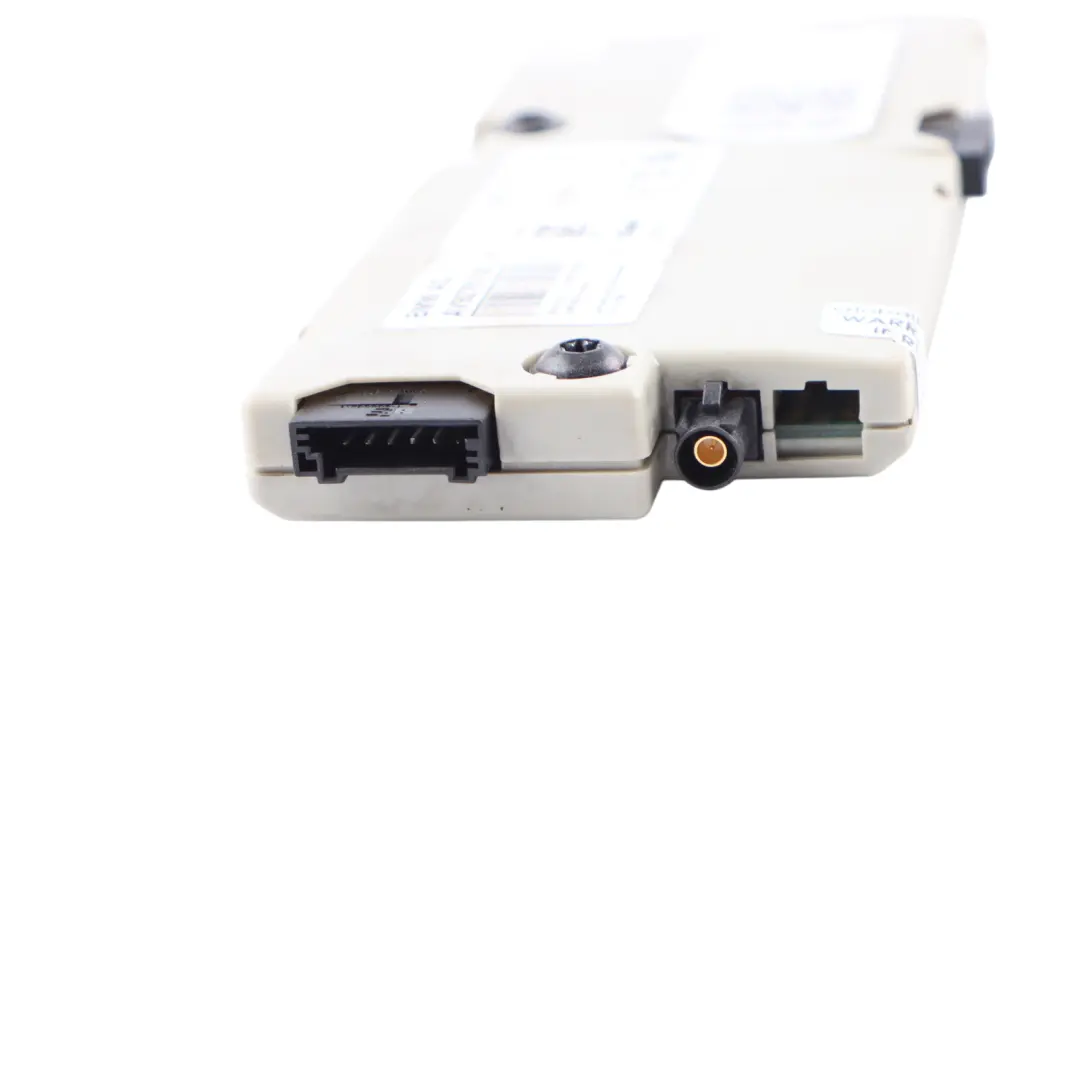 Antenna Amplifier Diversity Module Unit to BMW F13 with Part number 9276105 BMW F13 Antenna Amplifier Diversity Module Unit - SKU 9276105 - Part number 9276105
