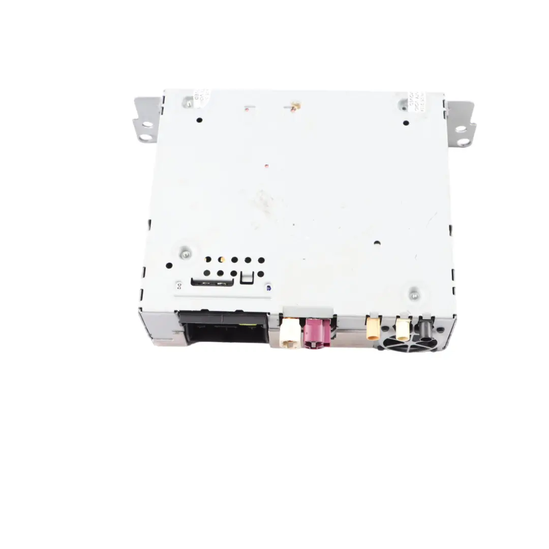 Radio Professional Odtwarzacz CD Bluetooth do BMW F30 F31 F32 o numerze 9290989 BMW F30 F31 F32 Radio Professional Odtwarzacz CD Bluetooth - SKU 9290989-2 - Numer Części 9290989