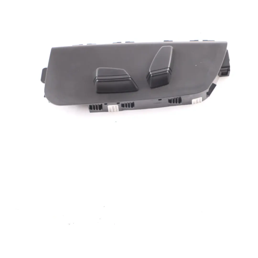 Panneau commande réglage sièges avant gauche 9384908 pour BMW F10 F11 X5 F15 X6 F16 à propos du numéro de pièce 9299229 BMW F10 F11 X5 F15 X6 F16 Panneau commande réglage sièges avant gauche 9384908 - SKU 9299229 - Numéro de pièce 9299229