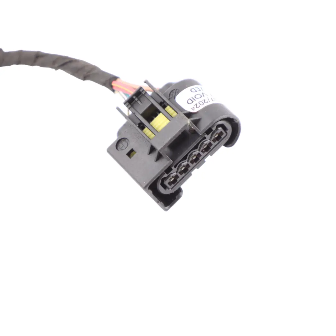 Cable Handbrake Parking Sensor Wire Line Front to BMW F30 F31 F32 F33 F36 with Part number 9300860 BMW F30 F31 F32 F33 F36 Cable Handbrake Parking Sensor Wire Line Front - SKU 9300860 - Part number 9300860