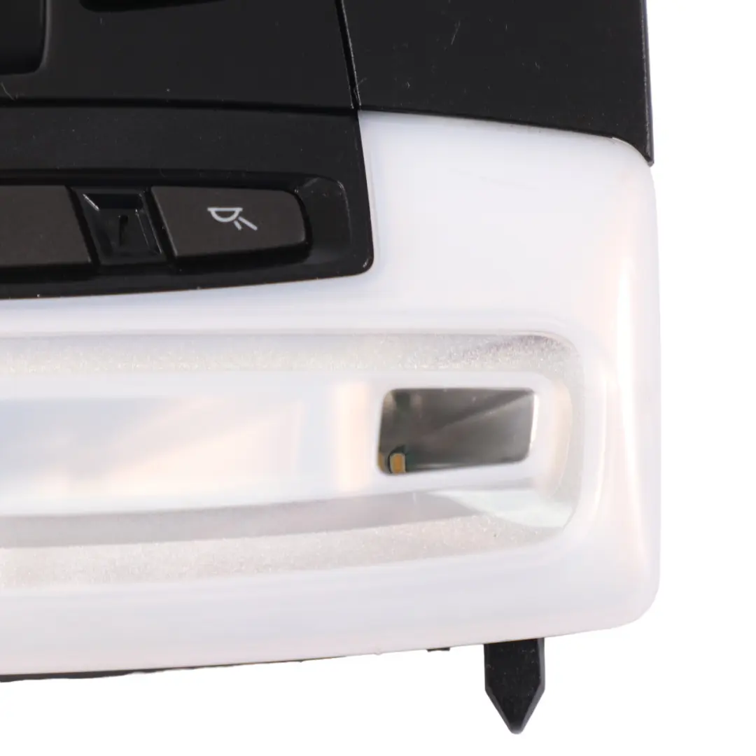 Lampka Podsufitki do BMW X1 F48 X5 F15 X6 F16 F45 o numerze 9331148 BMW X1 F48 X5 F15 X6 F16 F45 Lampka Podsufitki - SKU 9331148 - Numer Części 9331148