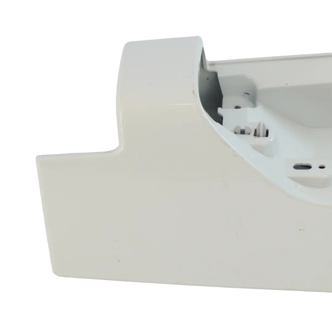 Cadre de Feu Arrière Gauche Cache Feu Arrière Blanc Glace - 389 pour Renault Trafic 3 à propos du numéro de pièce 93450958-ICW Renault Trafic 3 Cadre de Feu Arrière Gauche Cache Feu Arrière Blanc Glace - 389 - SKU 93450958-ICW - Numéro de pièce 93450958-ICW