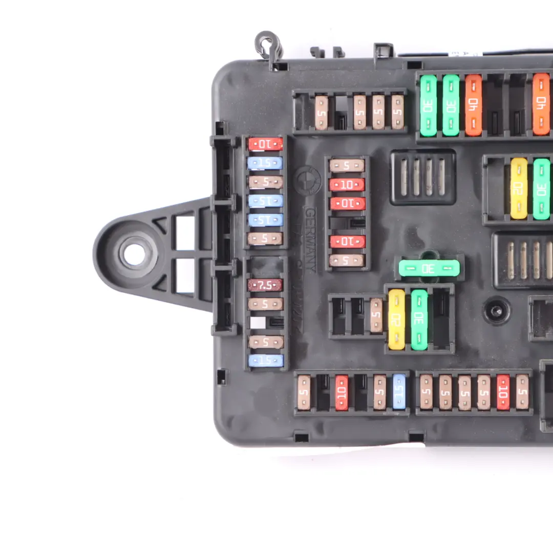 Sicherungskasten Stromverteilungsrelais Steuereinheit Hinten für BMW X6 F16 mit Teilenummer 9360372 BMW X6 F16 Sicherungskasten Stromverteilungsrelais Steuereinheit Hinten - SKU 9360372 - Teilenummer 9360372