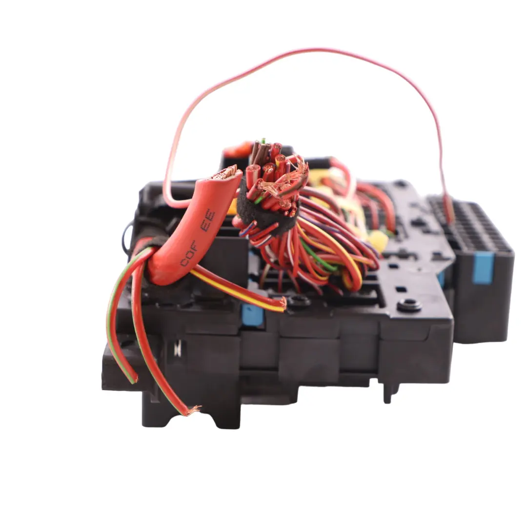 Distribution Fuse Box BMW F40 F48 Mini F56 Rear Electric Power Fuse Box to with Part number 9360501 Distribution Fuse Box BMW F40 F48 Mini F56 Rear Electric Power Fuse Box - SKU 9360501-4 - Part number 9360501