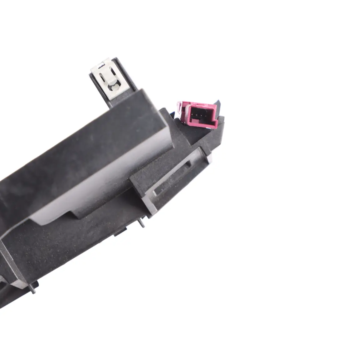 Dashboard Air Vent Grill Passenger Side to BMW F98 with Part number 9384397 BMW F98 Dashboard Air Vent Grill Passenger Side - SKU rhd-9384397 - Part number 9384397