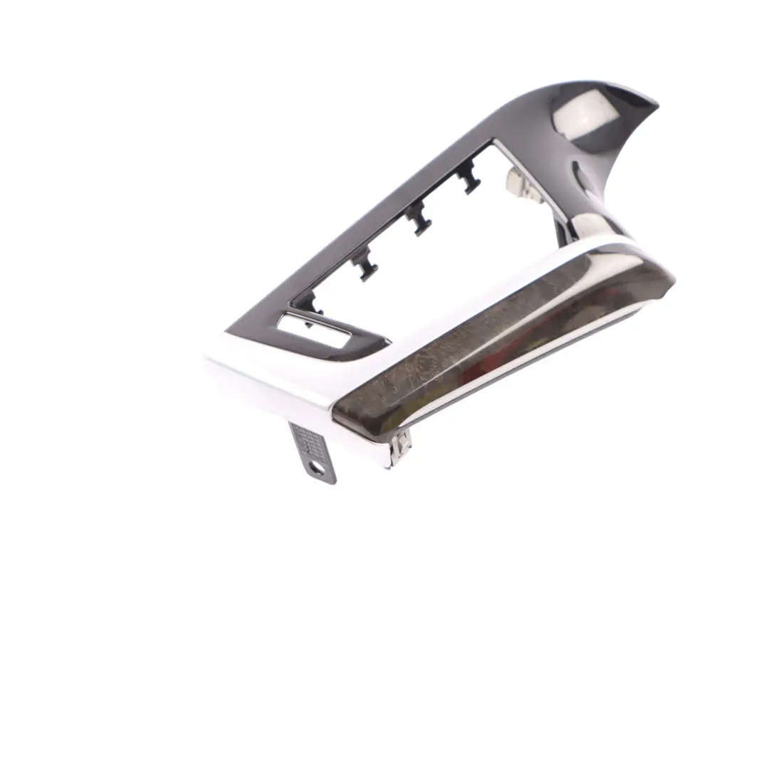 Dashboard Air Vent Trim Cover Left N/S Poplar Wood Chrome to BMW G30 G31 with Part number 9389479 BMW G30 G31 Dashboard Air Vent Trim Cover Left N/S Poplar Wood Chrome - SKU 9389479 - Part number 9389479