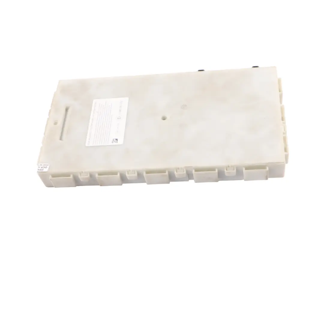 Body Control Comfort Module Unit FEM ECU LR01 to BMW F20 F21 F30 F31 F32 with Part number 9395177 BMW F20 F21 F30 F31 F32 Body Control Comfort Module Unit FEM ECU LR01 - SKU 9395177 - Part number 9395177