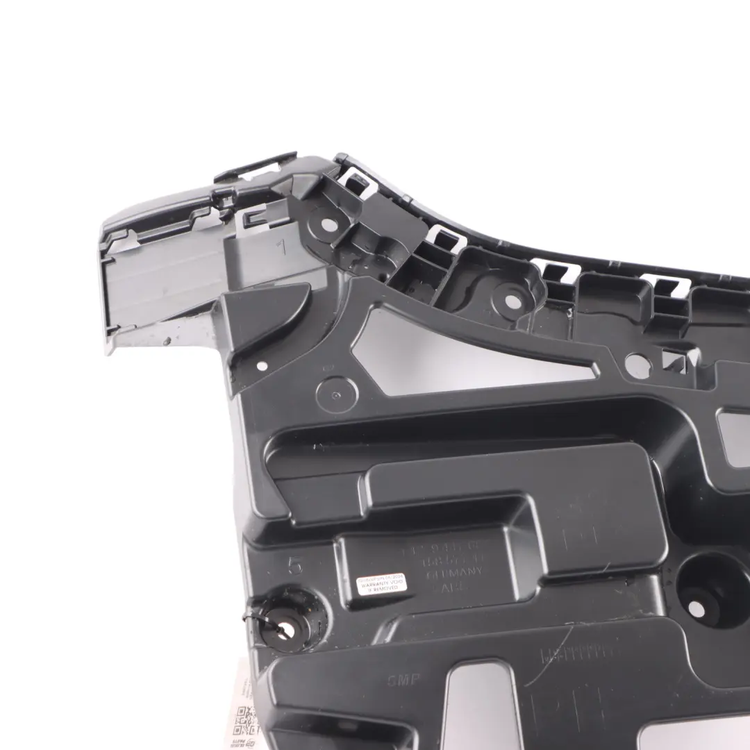 Bumper Right O/S Bracket Guide Mount to BMW i4 G26 Gran Coupe Rear with Part number 9447682 BMW i4 G26 Gran Coupe Rear Bumper Right O/S Bracket Guide Mount - SKU 9447682 - Part number 9447682