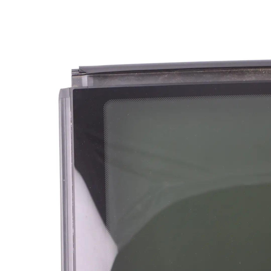 Panoramic Sunroof BMW X4 G02 F98 Rear Window Glass Cover AS3 to with Part number 9466784 Panoramic Sunroof BMW X4 G02 F98 Rear Window Glass Cover AS3 - SKU 9466784 - Part number 9466784