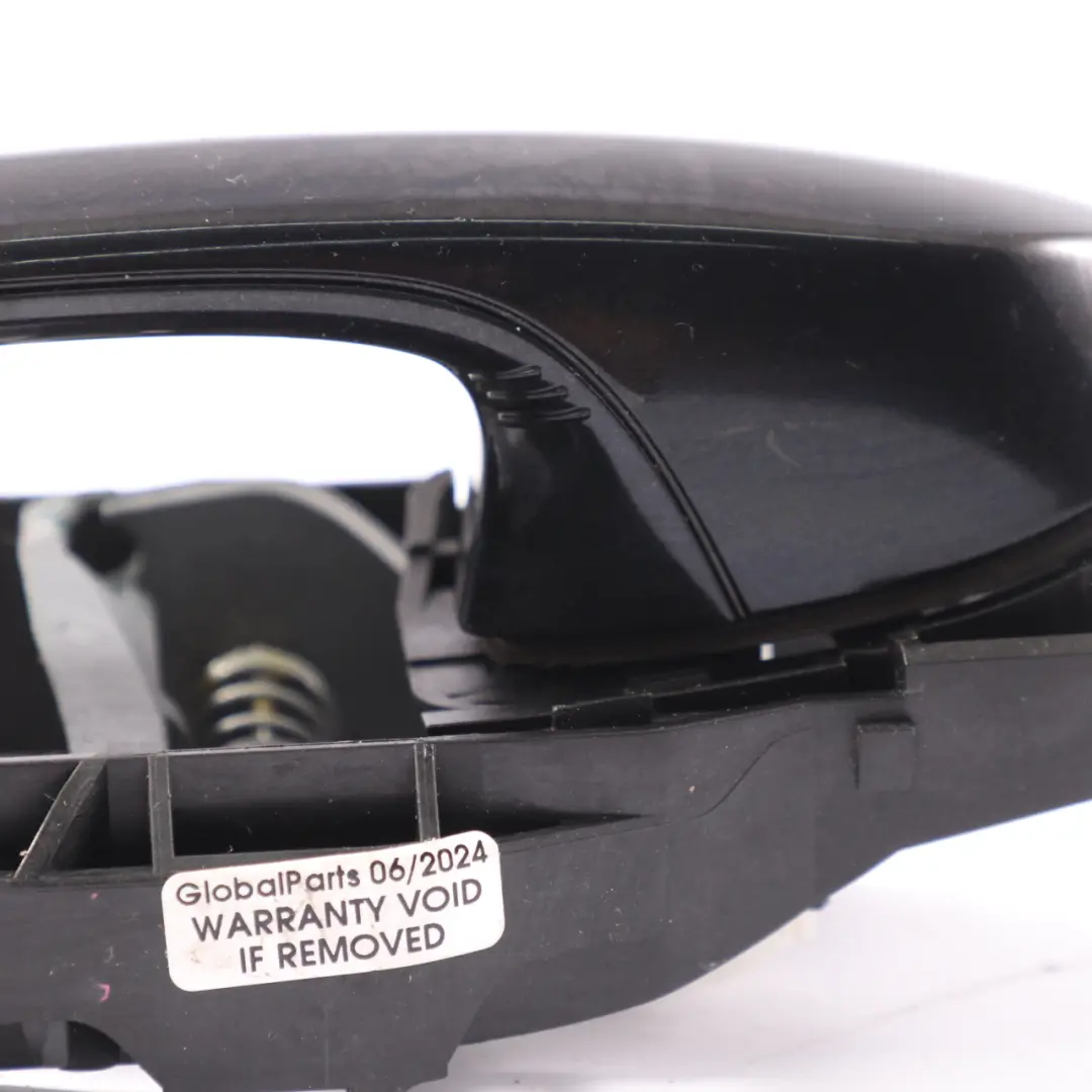 Klamka Drzwi Prawy Przód Czarna do BMW F40 G30 o numerze 9491458 BMW F40 G30 Klamka Drzwi Prawy Przód Czarna - SKU 9491458-BS - Numer Części 9491458