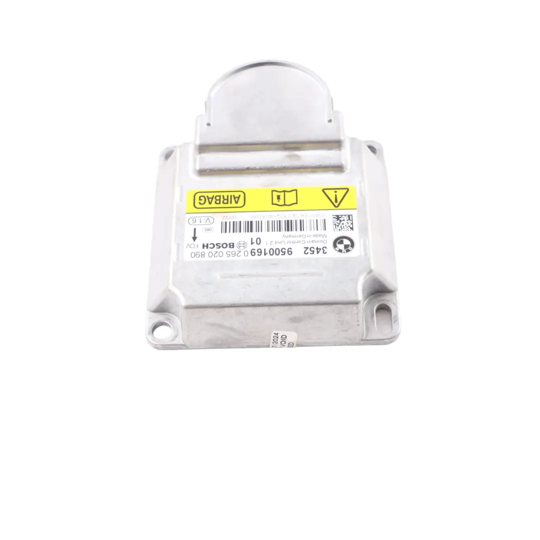 Module Control Unit ECU Bosch to BMW F87 Air with Part number 9500169 BMW F87 Air Module Control Unit ECU Bosch - SKU 9500169 - Part number 9500169