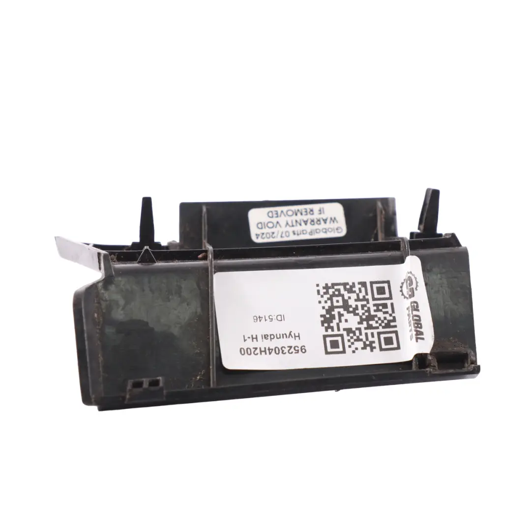 Hyundai H-1 Osłona Zaślepka Lampy Prawy Tył - SKU 924834H000 - Numer Części 952304H200