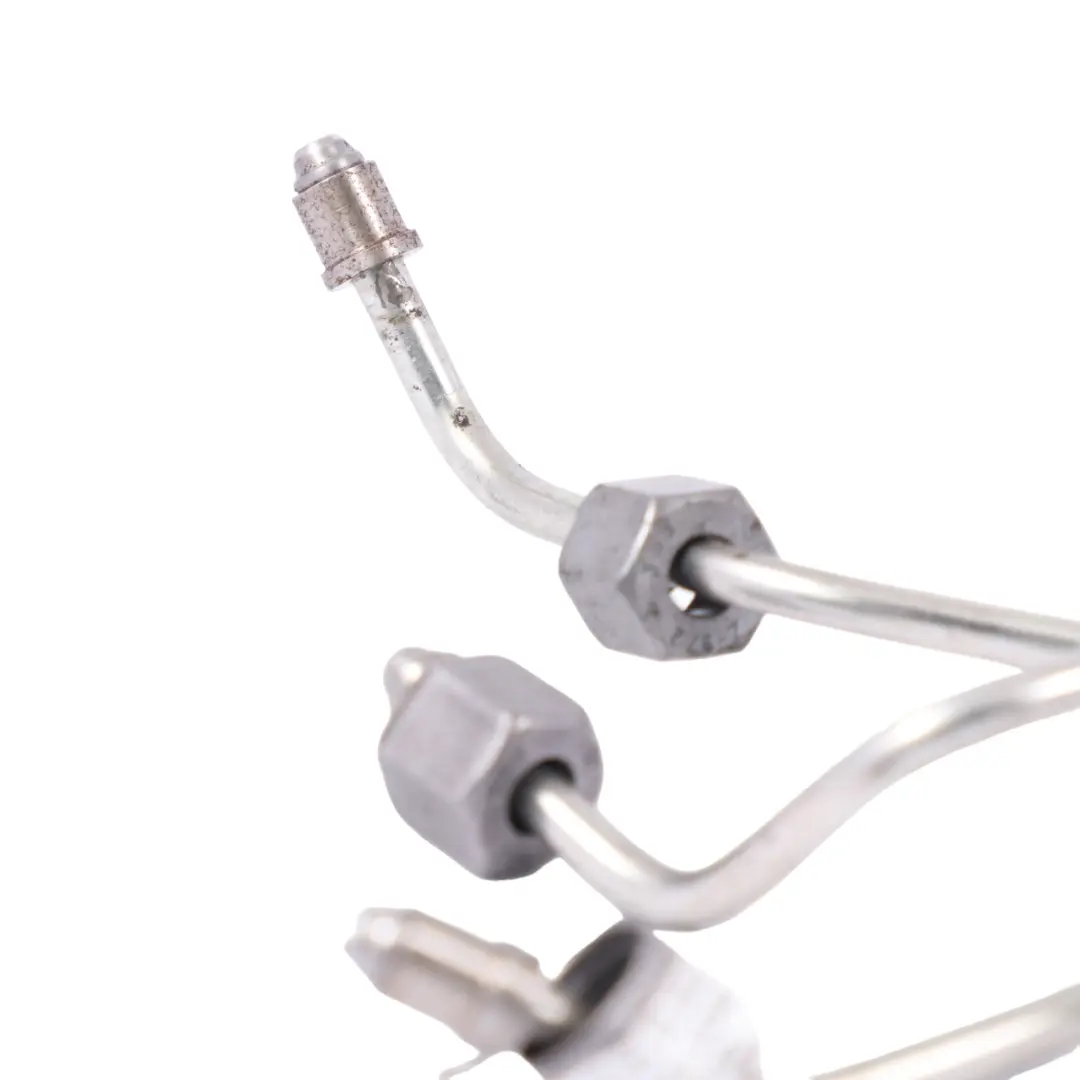 R9M Fuel Injection Line Pressure Pipe Set to Renault Trafic III Opel Vivaro B with Part number 95523935 Renault Trafic III Opel Vivaro B R9M Fuel Injection Line Pressure Pipe Set - SKU 95523935 - Part number 95523935