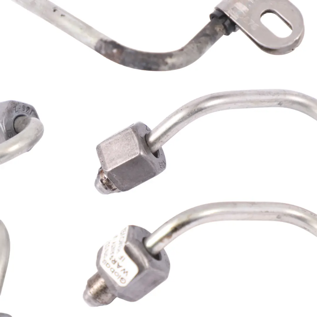 R9M Fuel Injection Line Pressure Pipe Set to Renault Trafic III Opel Vivaro B with Part number 95523935 Renault Trafic III Opel Vivaro B R9M Fuel Injection Line Pressure Pipe Set - SKU 95523935 - Part number 95523935