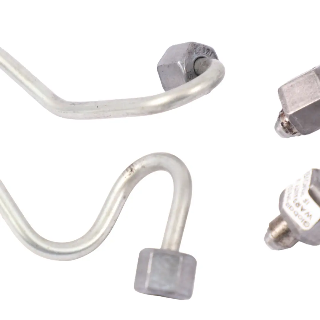 R9M Fuel Injection Line Pressure Pipe Set to Renault Trafic III Opel Vivaro B with Part number 95523935 Renault Trafic III Opel Vivaro B R9M Fuel Injection Line Pressure Pipe Set - SKU 95523935 - Part number 95523935