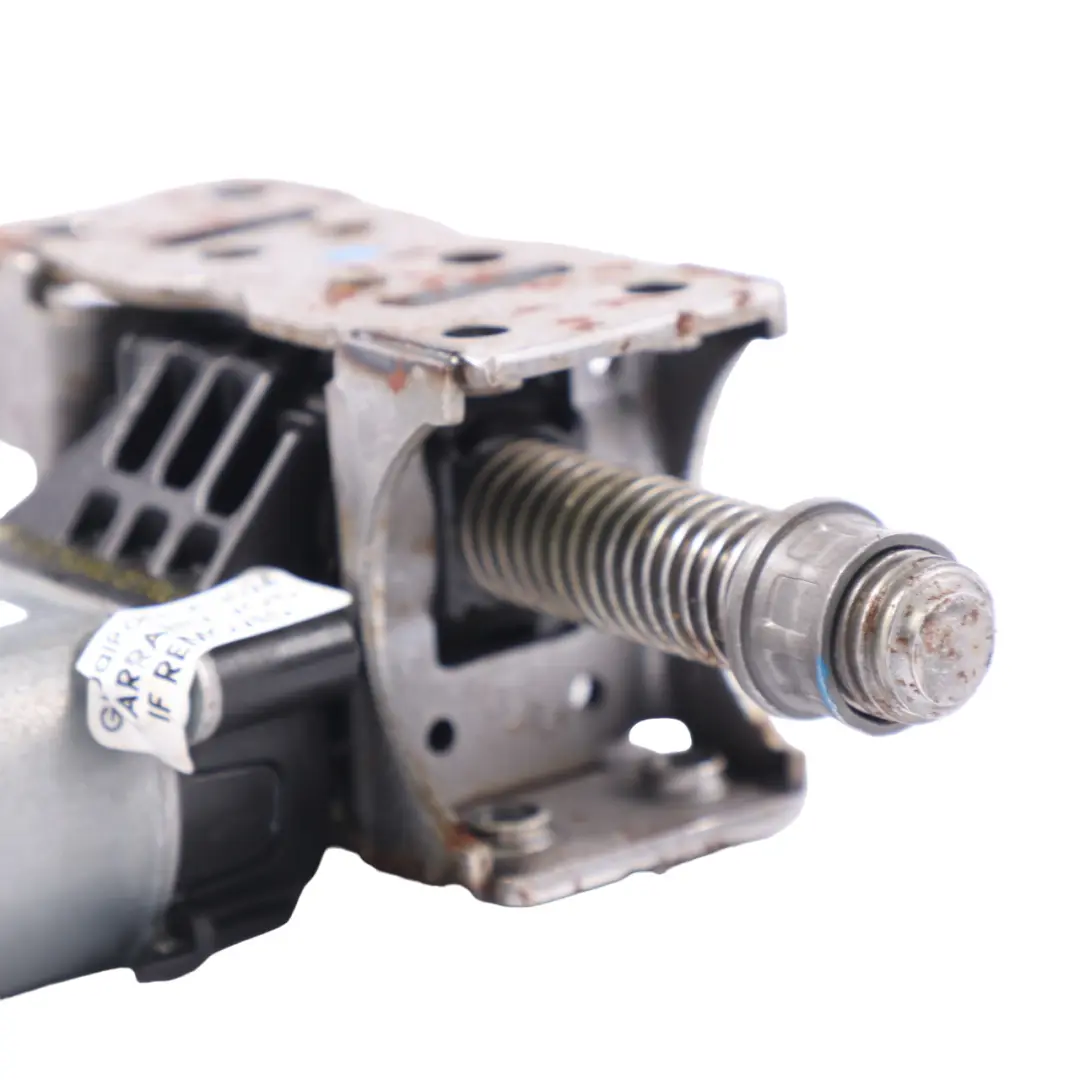 Front Seat Right O/S Adjustment Motor Mercedes GLE C292 Coupe - SKU 960562-107 - Part number 960562-107