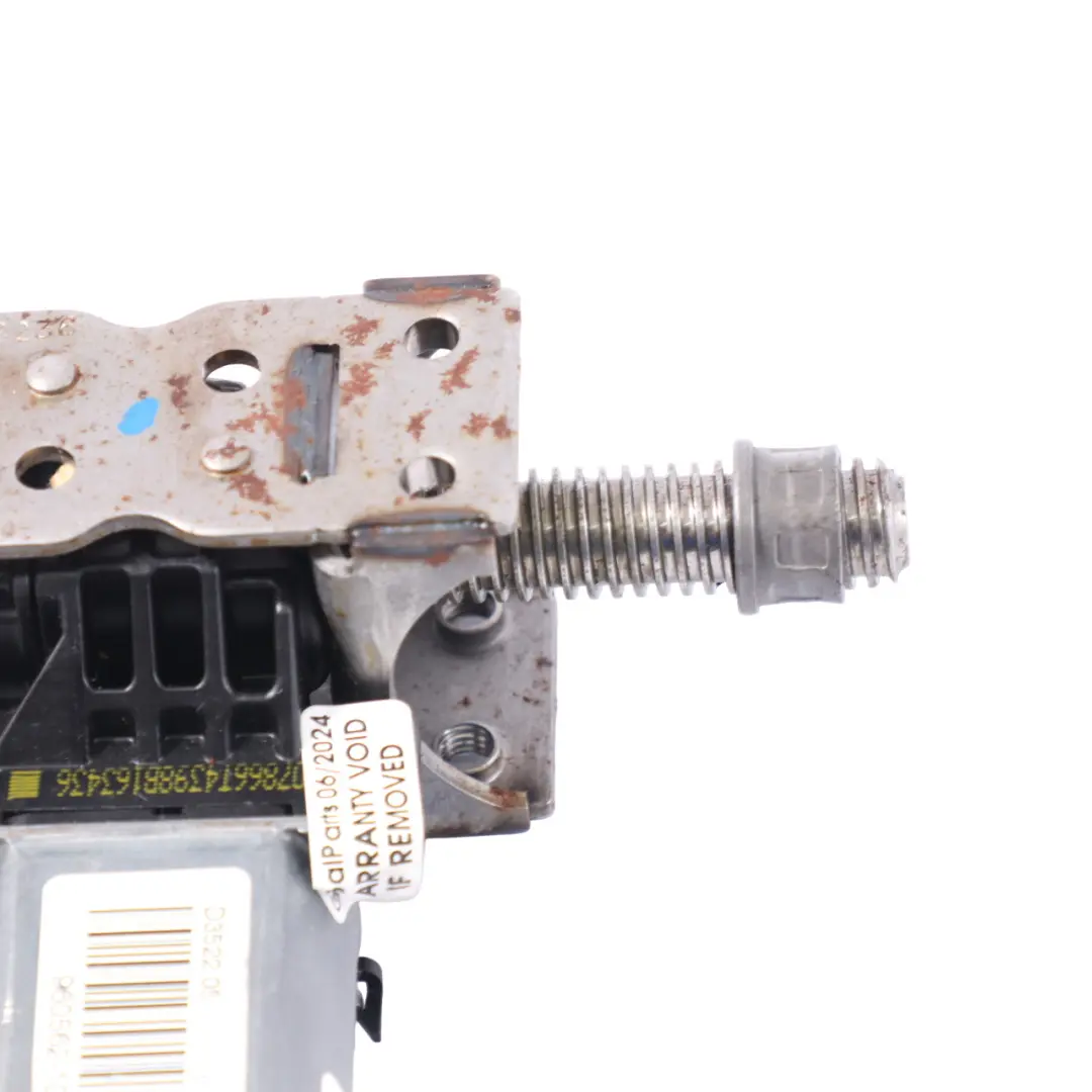 Silnik Mechanizm Regulacji Fotela Przód Prawego do Mercedes GLE C292 Coupe o numerze 960562-107 Mercedes GLE C292 Coupe Silnik Mechanizm Regulacji Fotela Przód Prawego - SKU 960562-107 - Numer Części 960562-107