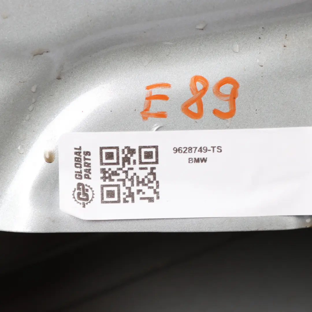 Door Front Left N/S BMW Z4 E89 Roadster Titansilber Silver Metallic - 354 to with Part number 9628749 Door Front Left N/S BMW Z4 E89 Roadster Titansilber Silver Metallic - 354 - SKU 9628749-TS - Part number 9628749