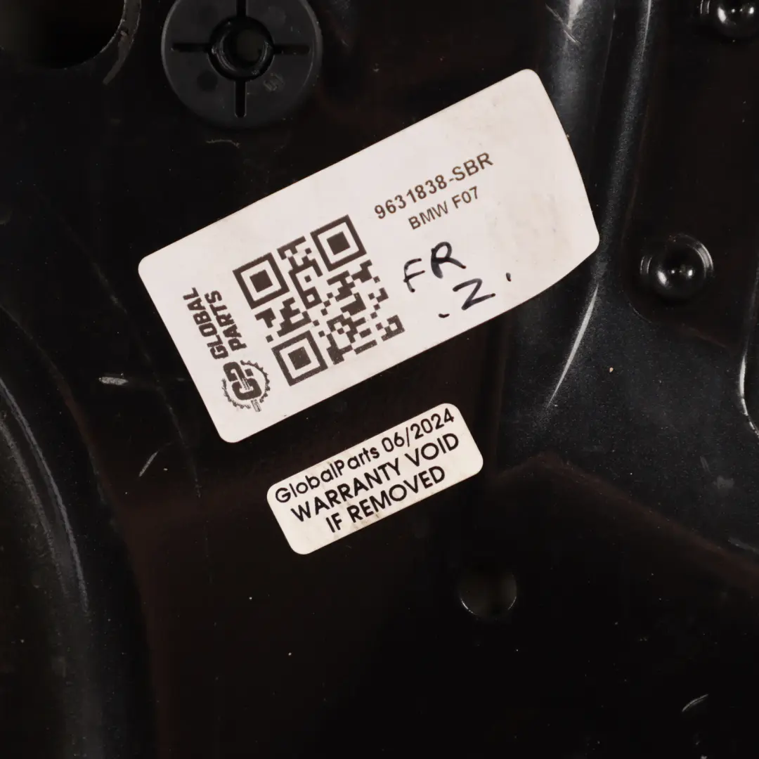 Door Front Right O/S BMW F07 GT Sophistograu Brillanteffekt Metallic - B90 to with Part number 9631838 Door Front Right O/S BMW F07 GT Sophistograu Brillanteffekt Metallic - B90 - SKU 9631838-SBR - Part number 9631838