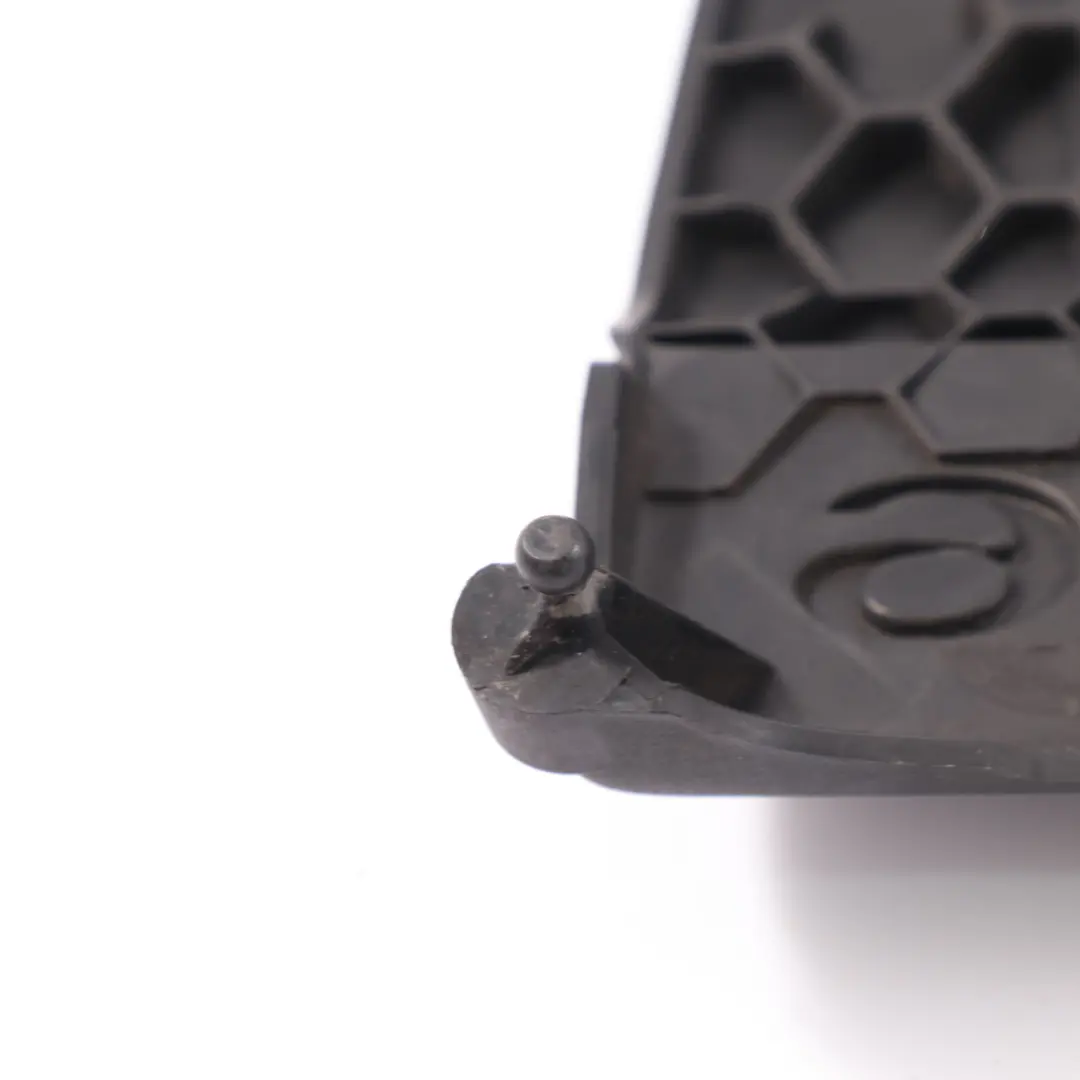 Citroen C4 1.6 HDI Engine Trim Insulation Panelling to Engine Cover with Part number 9659999980 Engine Cover Citroen C4 1.6 HDI Engine Trim Insulation Panelling - SKU 9659999980 - Part number 9659999980