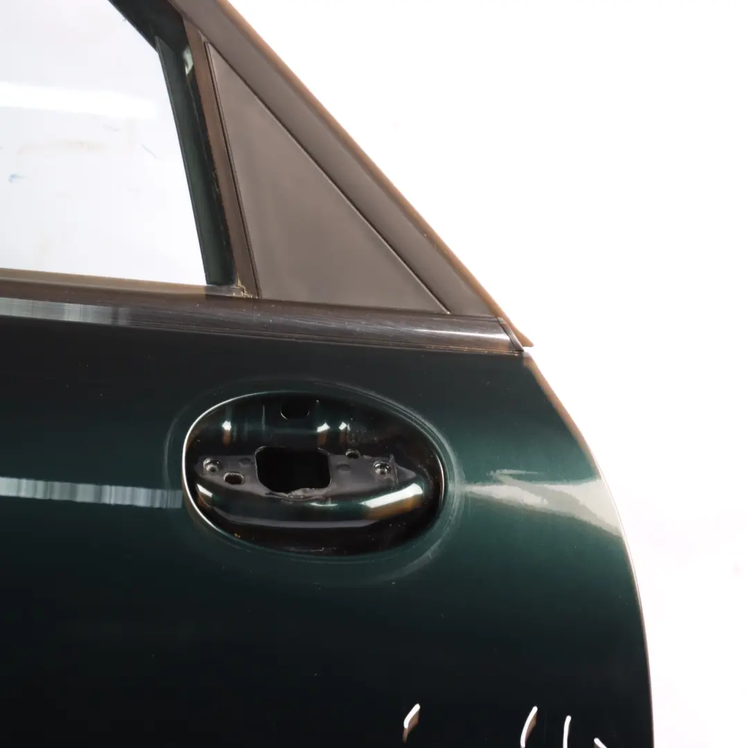 Door Front Right O/S Mini Countryman R60 Oxford Green Metallic - B26 to with Part number 9805928 Door Front Right O/S Mini Countryman R60 Oxford Green Metallic - B26 - SKU 9805928-OXF - Part number 9805928