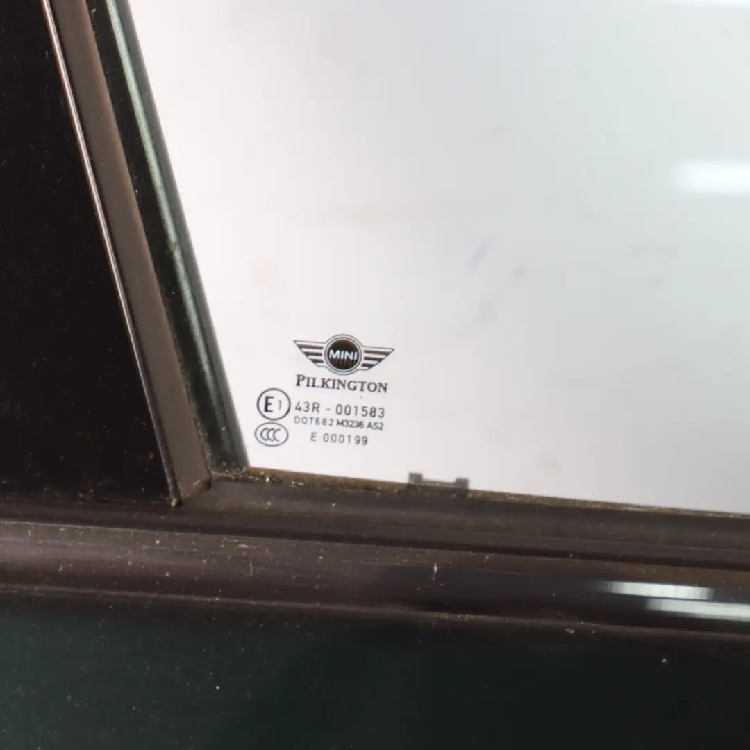 Door Front Right O/S Mini Countryman R60 Oxford Green Metallic - B26 to with Part number 9805928 Door Front Right O/S Mini Countryman R60 Oxford Green Metallic - B26 - SKU 9805928-OXF - Part number 9805928