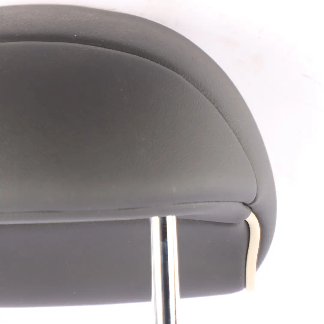 Poggiatesta Sedile Posteriore Sinistro Destro Pelle Nera per Mini Countryman R60 con numero di parte 9806432 Mini Countryman R60 Poggiatesta Sedile Posteriore Sinistro Destro Pelle Nera - SKU 9806432 - Numero di parte 9806432