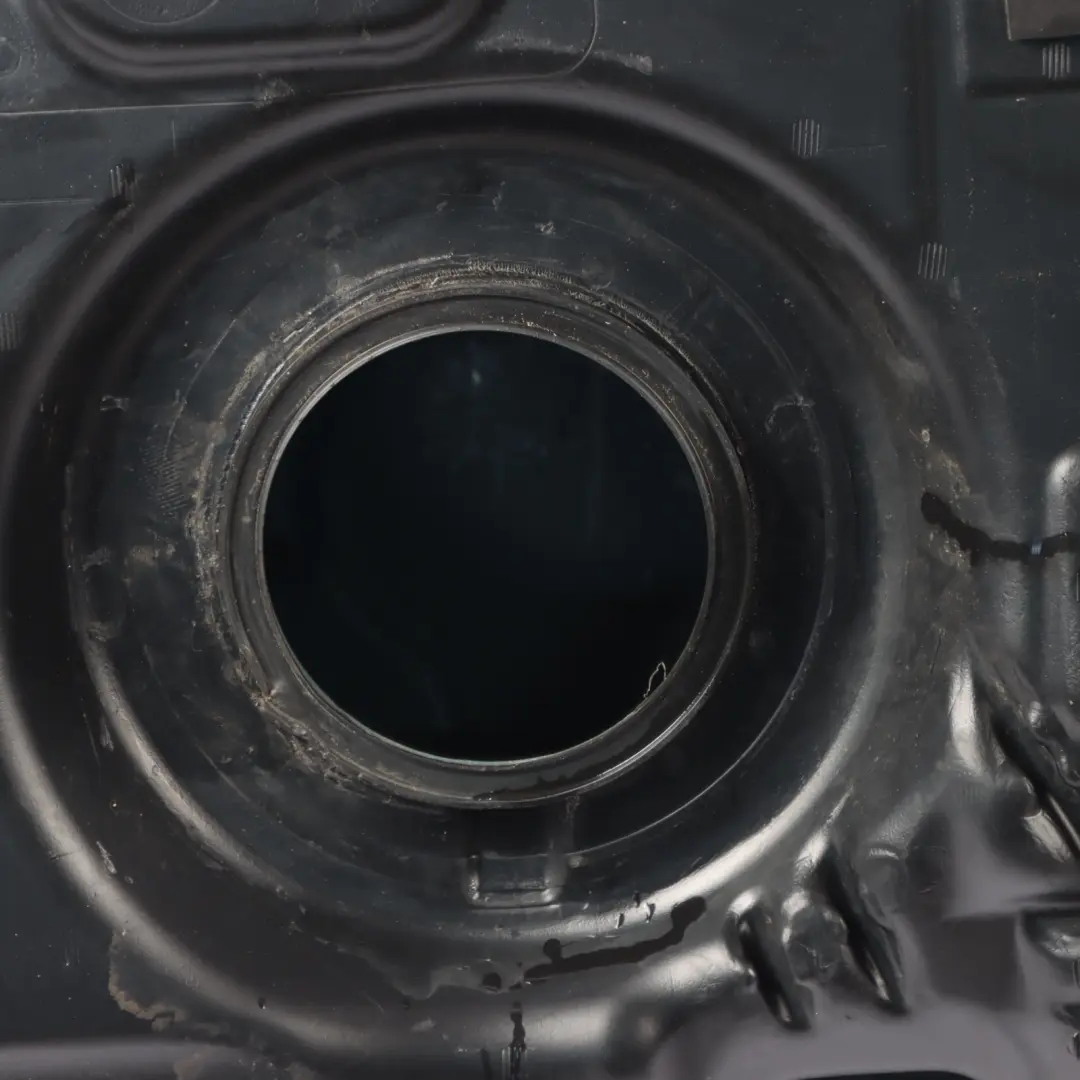 Plastic Fuel Tank 47L Petrol to Mini Cooper One R60 R61 Countryman Paceman with Part number 9808457 Mini Cooper One R60 R61 Countryman Paceman Plastic Fuel Tank 47L Petrol - SKU 9808457 - Part number 9808457