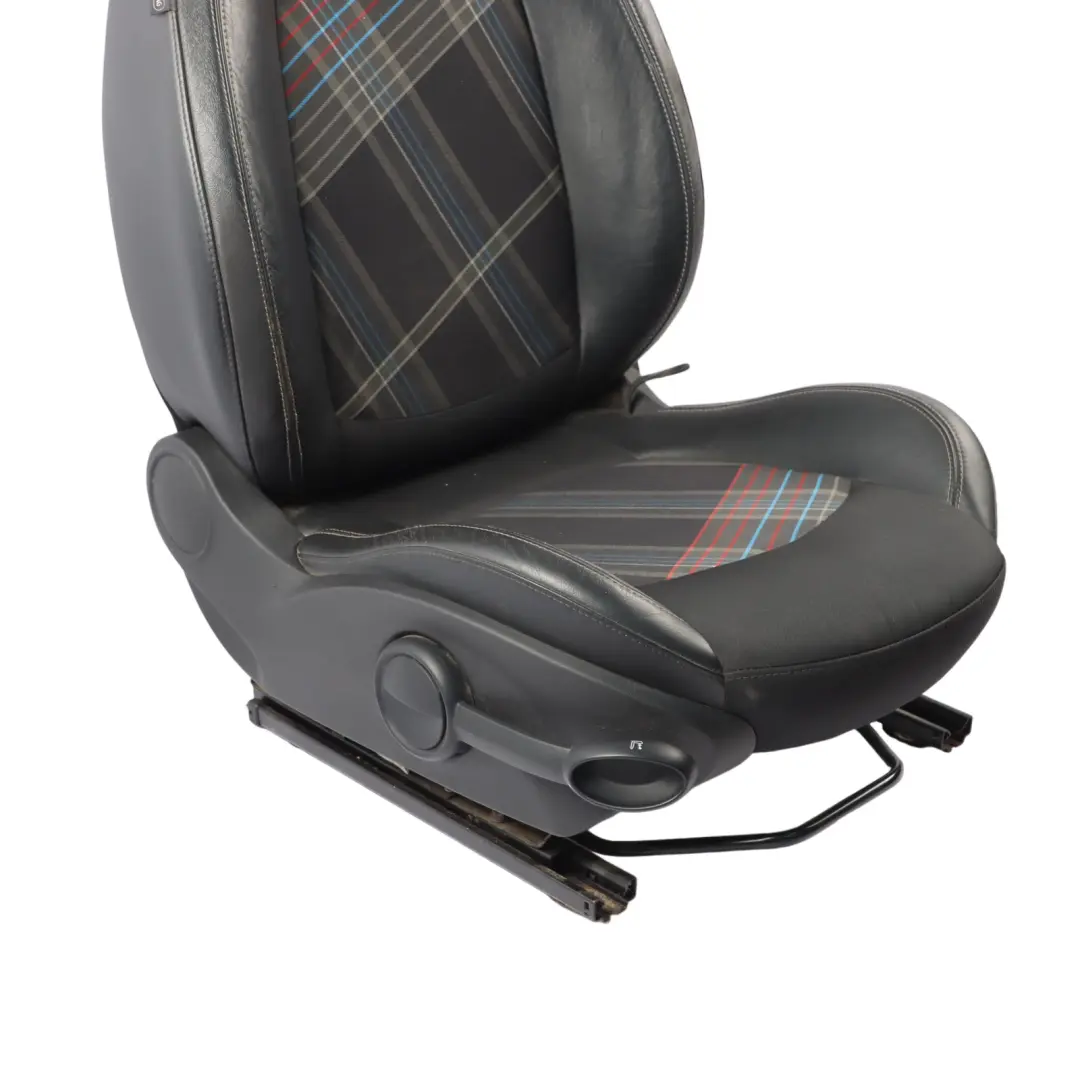 Siège avant droit en tissu sport et cuir carbone noir pour Mini Cooper R61 Paceman à propos du numéro de pièce 9810232 Mini Cooper R61 Paceman Siège avant droit en tissu sport et cuir carbone noir - SKU 9810232 - Numéro de pièce 9810232