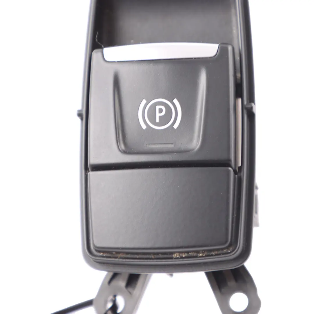 Handbrake Switch Electric Parking Brake Button Unit to BMW X1 F48 X2 F39 with Part number 9877887 BMW X1 F48 X2 F39 Handbrake Switch Electric Parking Brake Button Unit - SKU 9877887 - Part number 9877887