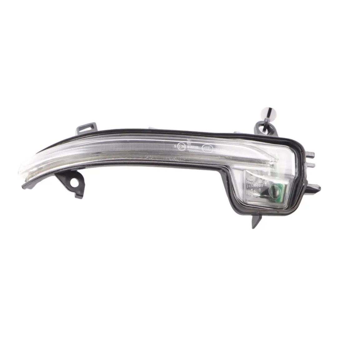Turn Signal BMW F40 F44 Wing Mirror Right O/S Auxiliary Indicator Light to with Part number 9879128 Turn Signal BMW F40 F44 Wing Mirror Right O/S Auxiliary Indicator Light - SKU 9879128 - Part number 9879128