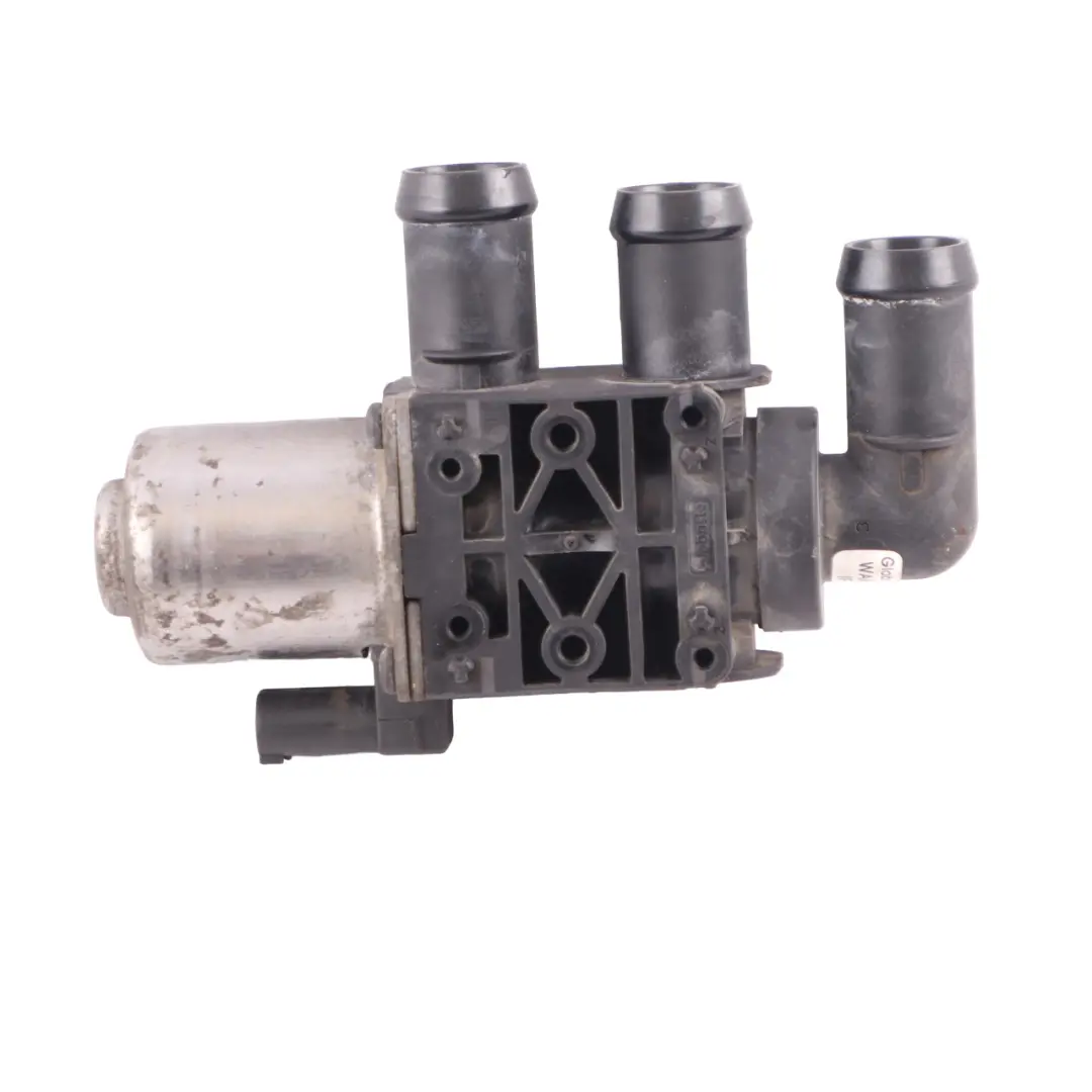 Coolant Reversing Valve BMW F01 F10 F12 F25 G30 Heater Water Valve to with Part number 9890553 Coolant Reversing Valve BMW F01 F10 F12 F25 G30 Heater Water Valve - SKU 9890553 - Part number 9890553