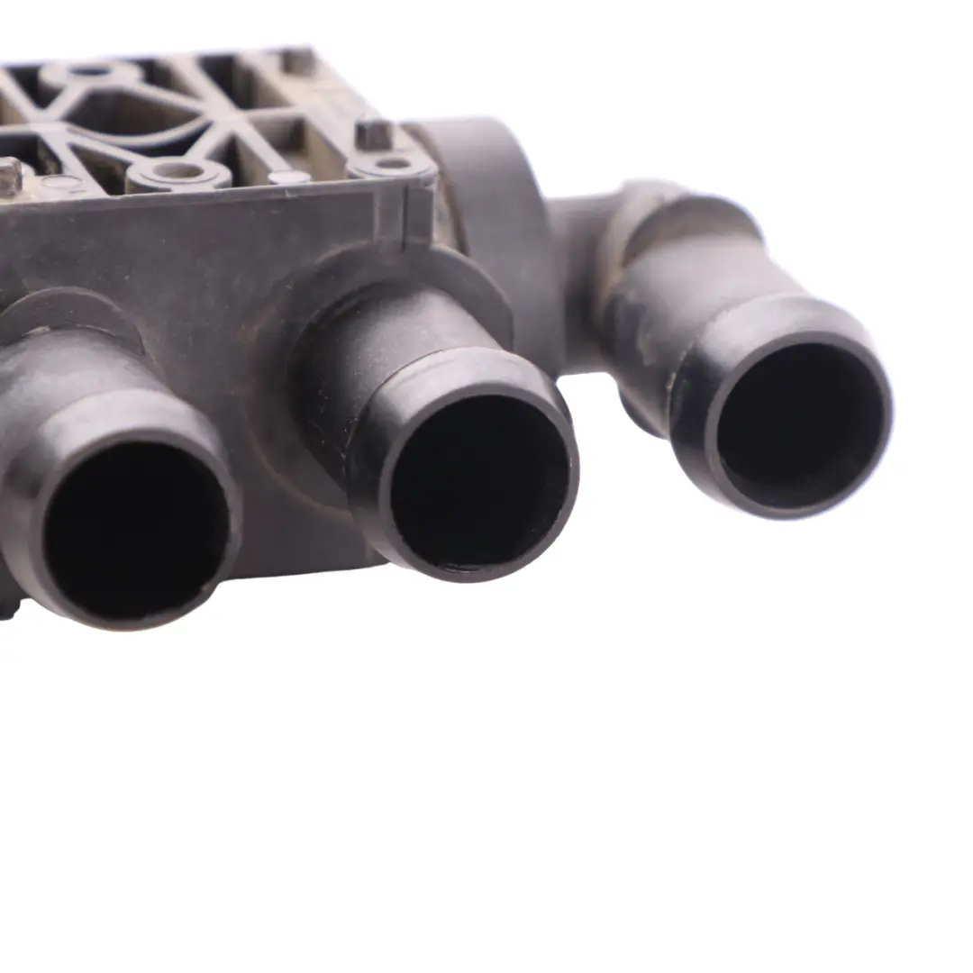 Coolant Reversing Valve BMW F01 F10 F12 F25 G30 Heater Water Valve to with Part number 9890553 Coolant Reversing Valve BMW F01 F10 F12 F25 G30 Heater Water Valve - SKU 9890553 - Part number 9890553