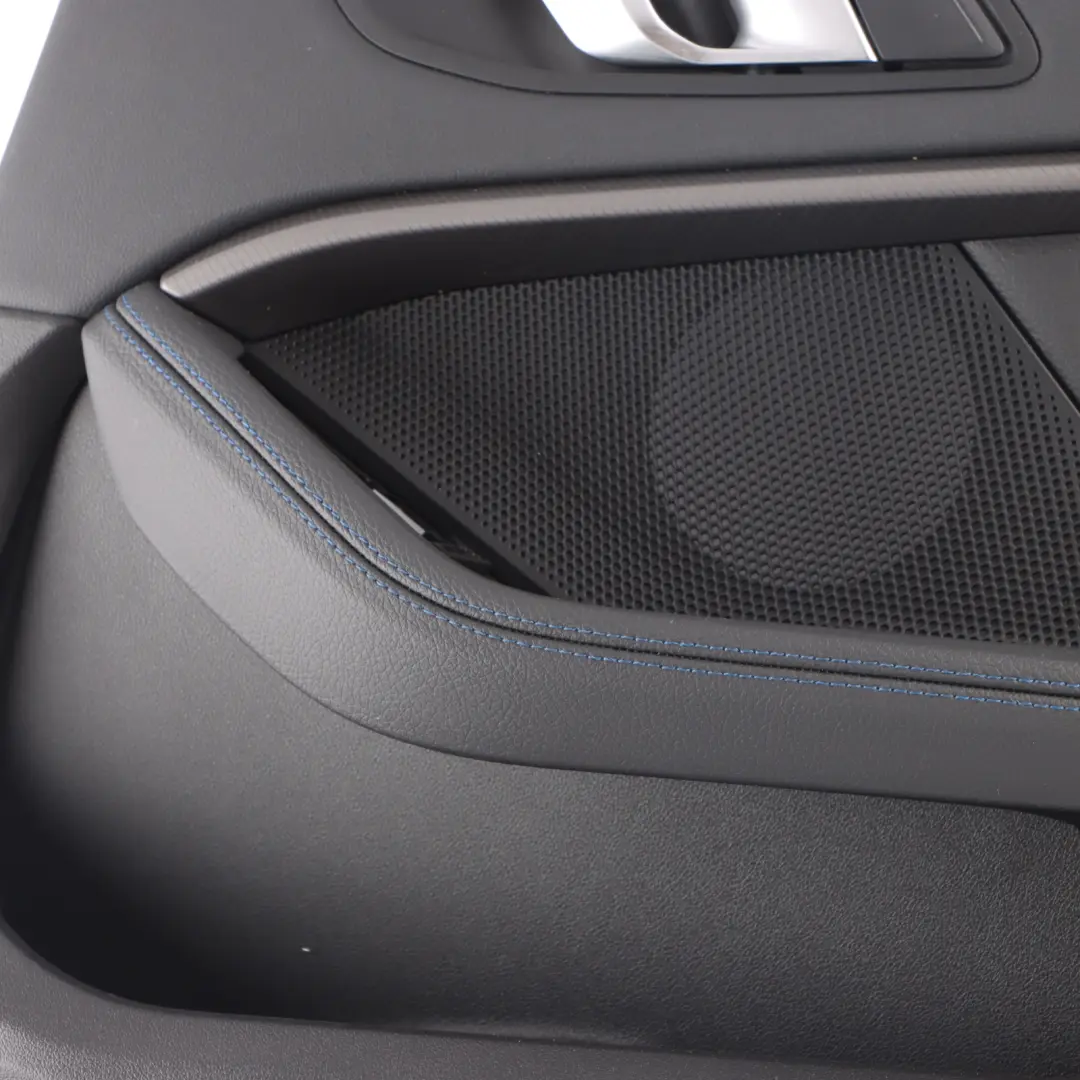 Boczek Drzwi Prawy Tył Skóra Dakota Czarna do BMW F40 o numerze 9893858 BMW F40 Boczek Drzwi Prawy Tył Skóra Dakota Czarna - SKU 9893858-1 - Numer Części 9893858