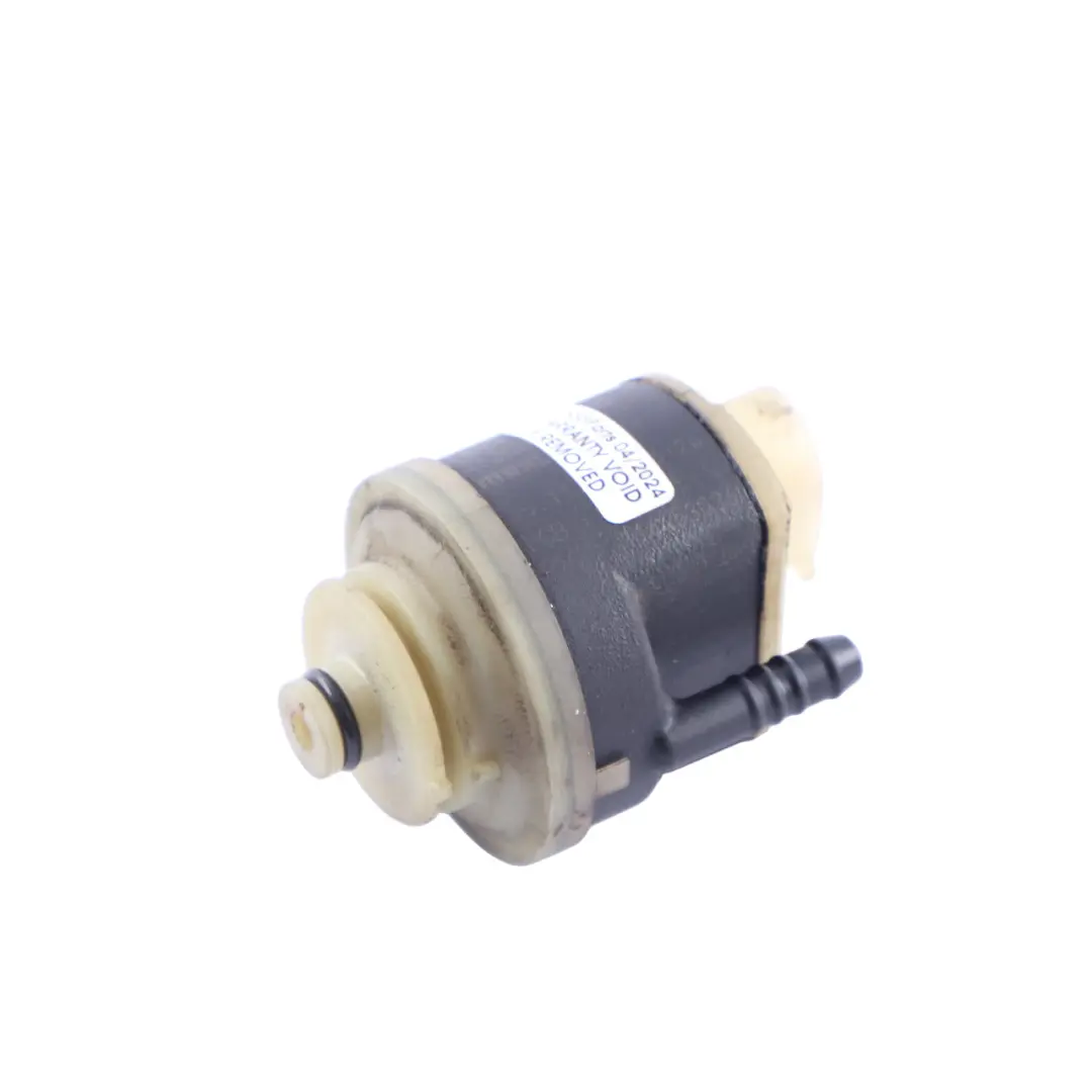 OM626 Fuel Heater Line Heating Element to Mercedes W205 Diesel with Part number A0001596604 Mercedes W205 Diesel OM626 Fuel Heater Line Heating Element - SKU A0001596604 - Part number A0001596604