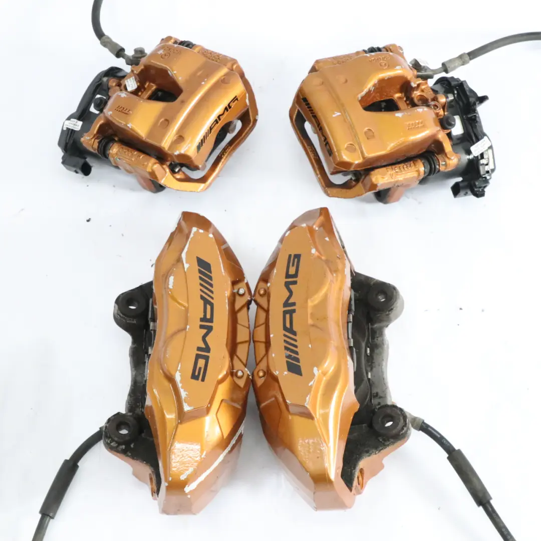 Juego de pinzas de freno Mercedes W205 W213 AMG Delantero Trasero Dorado para con número de pieza A0004210000 Juego de pinzas de freno Mercedes W205 W213 AMG Delantero Trasero Dorado - SKU A0004210000-1 - Número de pieza A0004210000