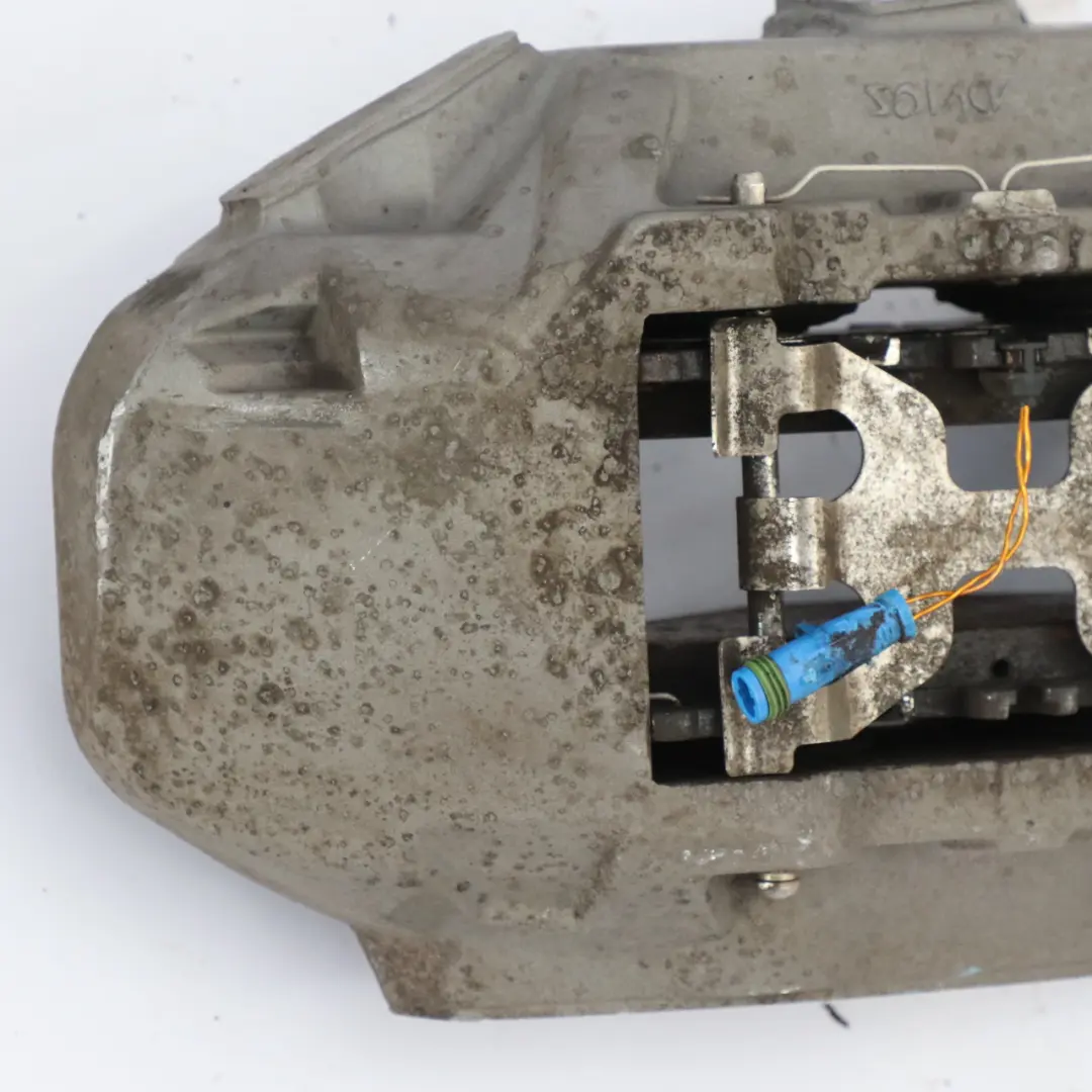 Brake Caliper Mercedes W205 W213 C253 Front Right O/S Braking Unit to with Part number A0004210100 Brake Caliper Mercedes W205 W213 C253 Front Right O/S Braking Unit - SKU A0004210100 - Part number A0004210100