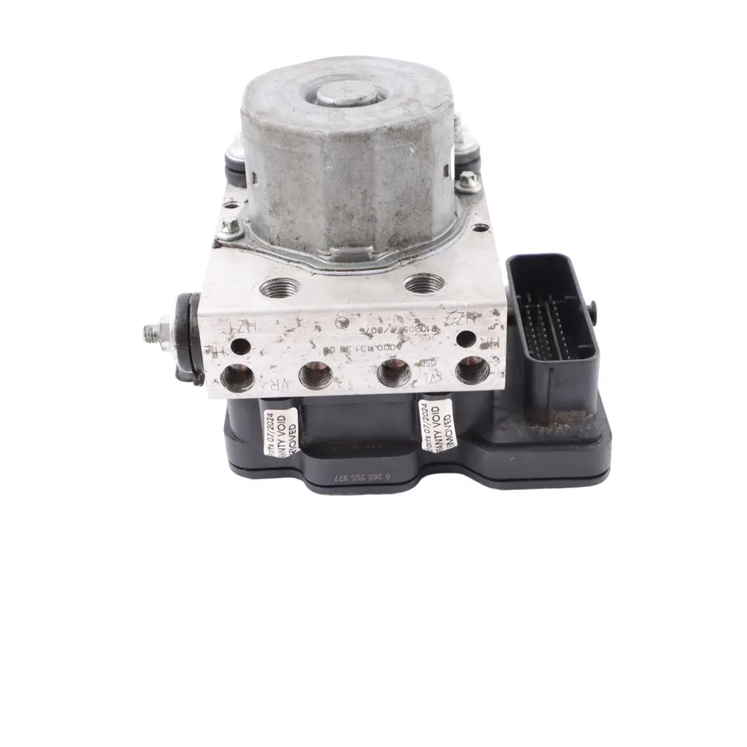 ABS Pump Mercedes C117 W176 W246 Hydraulic Braking Control Unit to with Part number A0004313800 ABS Pump Mercedes C117 W176 W246 Hydraulic Braking Control Unit - SKU A0004313800 - Part number A0004313800