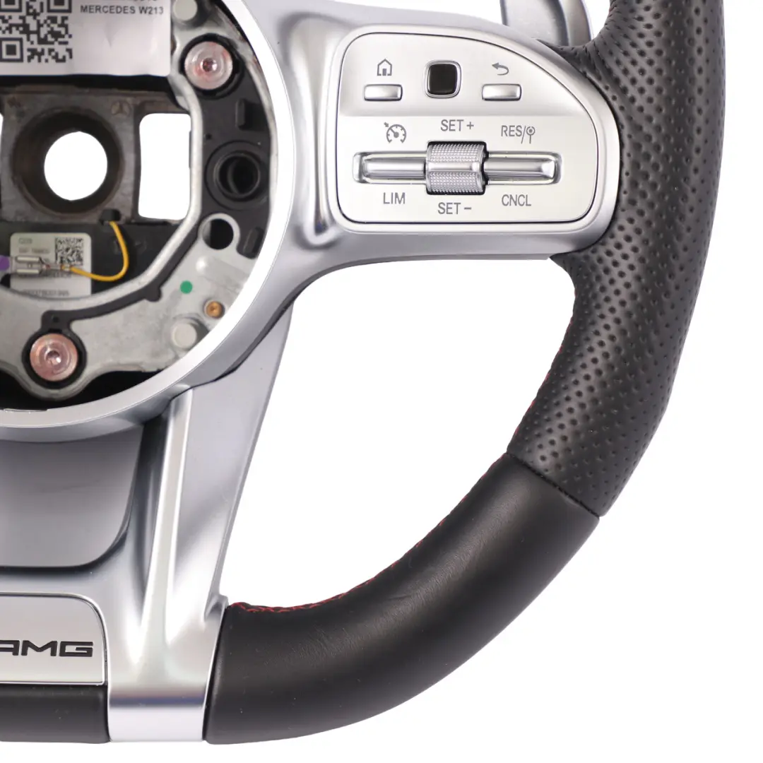 Volante Mercedes W213 C238 AMG Nero Pelle Paddle Filo Rosso per il Cambio - SKU A0004608513 - Numero di parte A0004608513