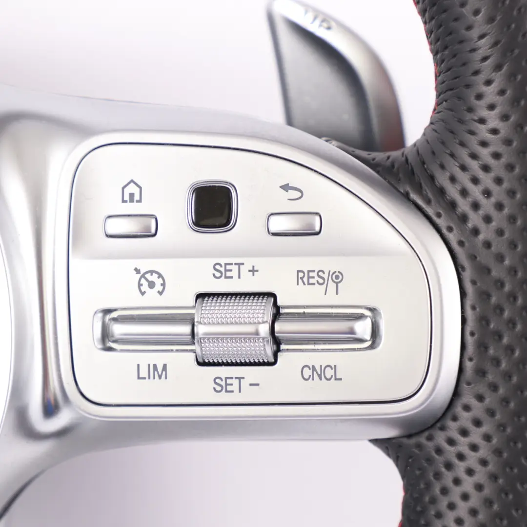 Cuero Negro Palanca de Cambio Hilos Rojo para Volante Mercedes W213 C238 AMG con número de pieza A0004608513 Volante Mercedes W213 C238 AMG Cuero Negro Palanca de Cambio Hilos Rojo - SKU A0004608513 - Número de pieza A0004608513