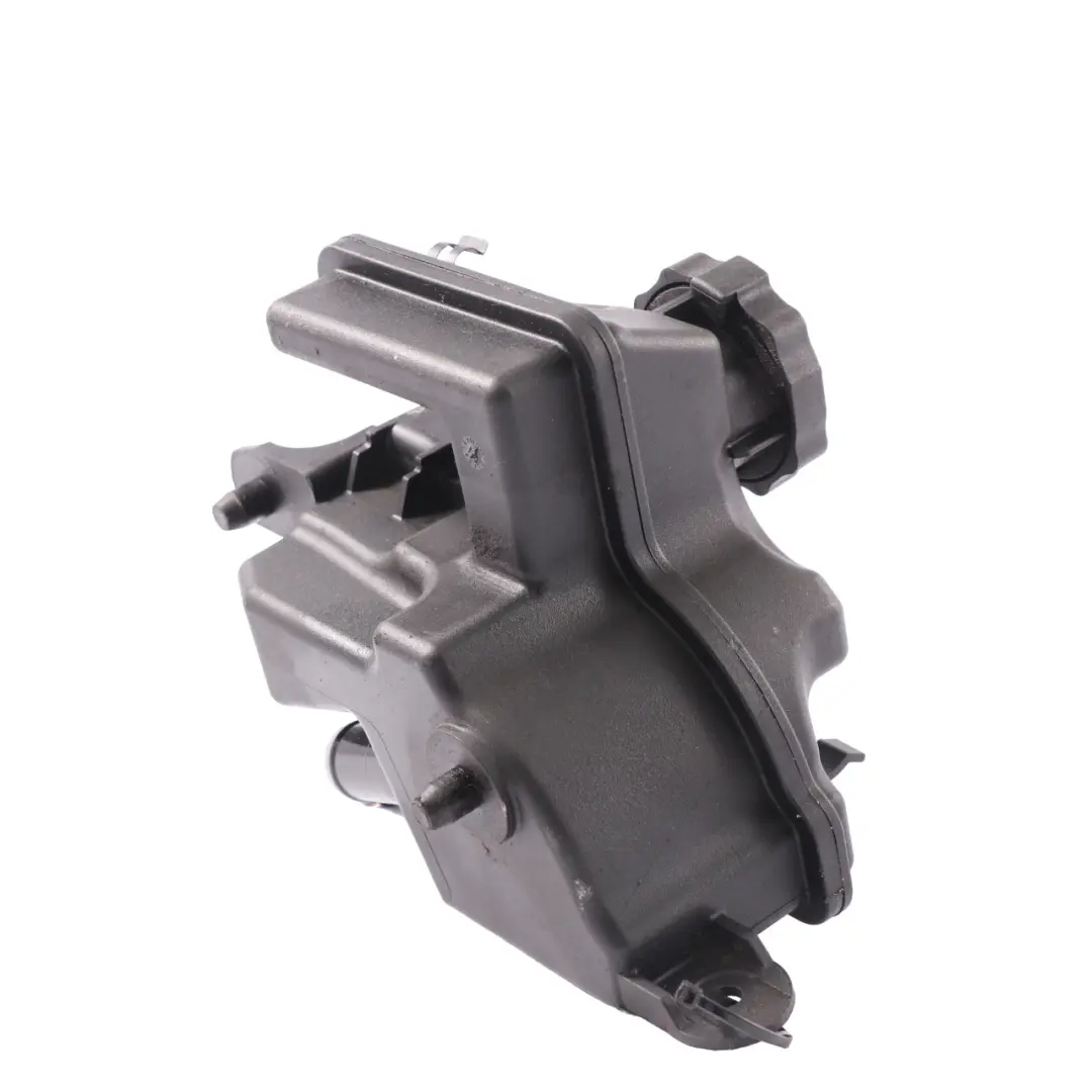 Mercedes W204 C63 M156 Unité réservoir liquide direction assistée - SKU A0004669502 - Numéro de pièce A0004669502