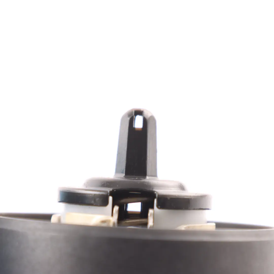 Filler Cap Fuel Tank Cover Diesel to Mercedes W177 Fuel with Part number A0004706400 Mercedes W177 Fuel Filler Cap Fuel Tank Cover Diesel - SKU A0004706400 - Part number A0004706400