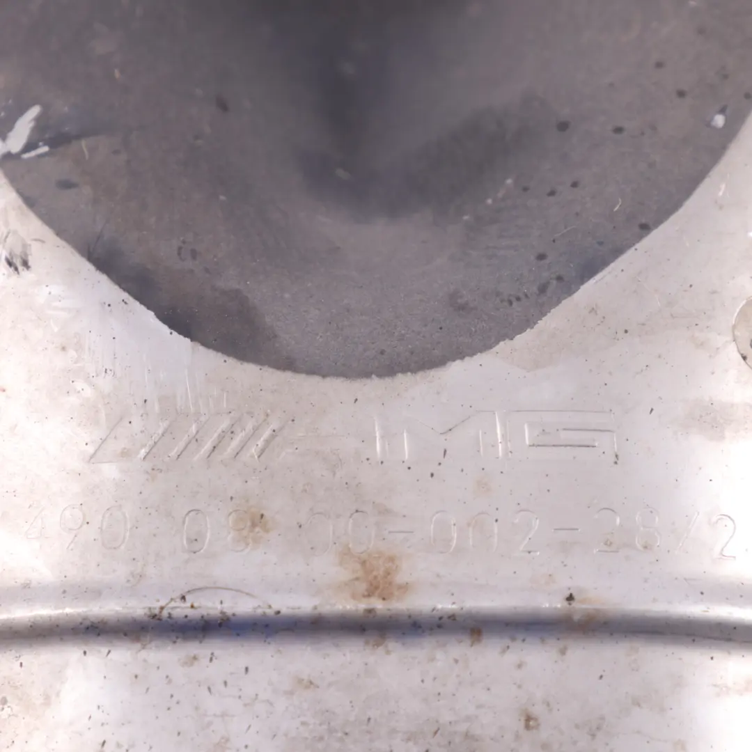 Tubo de escape Mercedes GLC C253 AMG Tubo de escape trasero Puntas Izquierda para con número de pieza A0004900800 Tubo de escape Mercedes GLC C253 AMG Tubo de escape trasero Puntas Izquierda - SKU A0004900800 - Número de pieza A0004900800