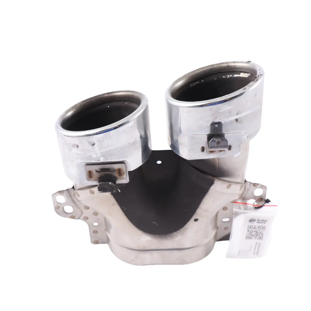 Tailpipe Mercedes GLC C253 AMG Rear Exhaust Pipe Tips Right O/S to with Part number A0004900900 Tailpipe Mercedes GLC C253 AMG Rear Exhaust Pipe Tips Right O/S - SKU A0004900900 - Part number A0004900900
