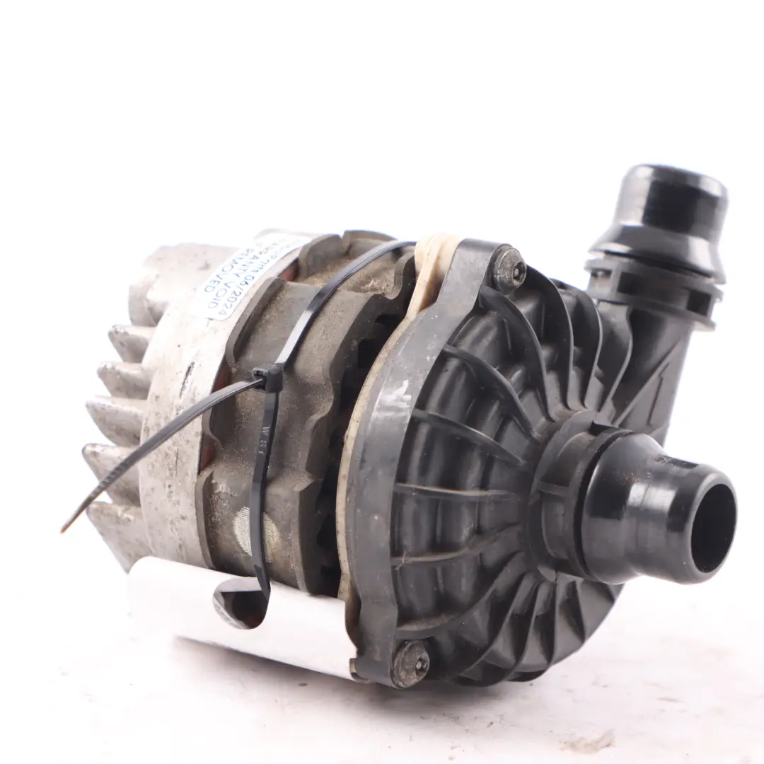 Auxiliary Circulation Water Pump to Mercedes W205 with Part number A0005002300 Mercedes W205 Auxiliary Circulation Water Pump - SKU A0005002300 - Part number A0005002300