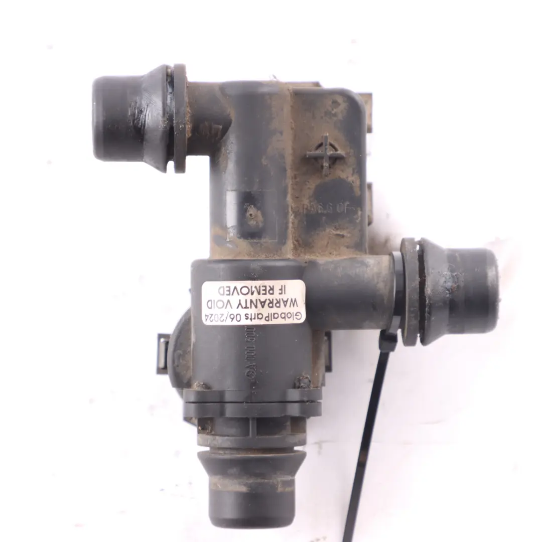 Cooling System Coolant Water Valve to Mercedes W205 Engine with Part number A0005002340 Mercedes W205 Engine Cooling System Coolant Water Valve - SKU A0005002340 - Part number A0005002340