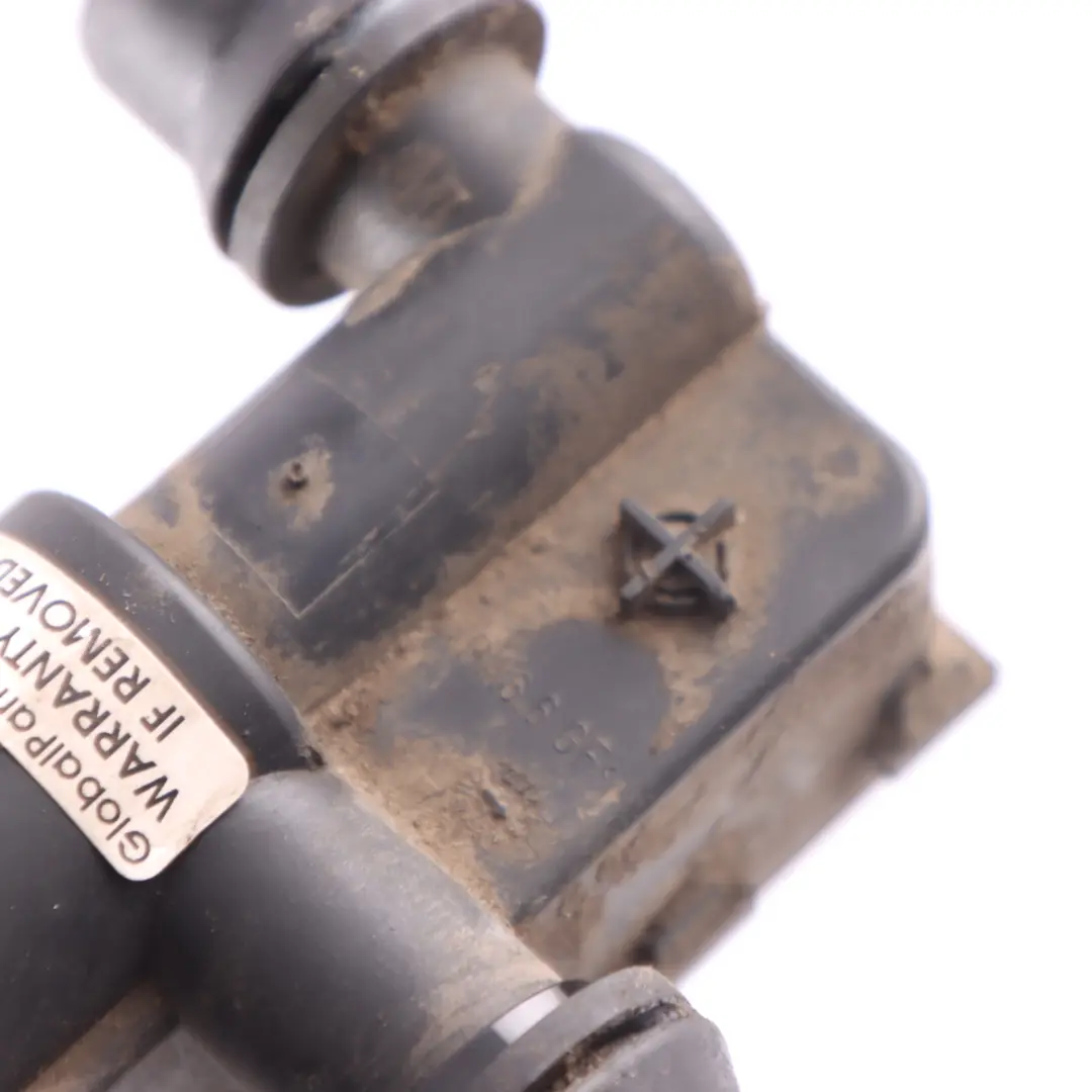 Cooling System Coolant Water Valve to Mercedes W205 Engine with Part number A0005002340 Mercedes W205 Engine Cooling System Coolant Water Valve - SKU A0005002340 - Part number A0005002340