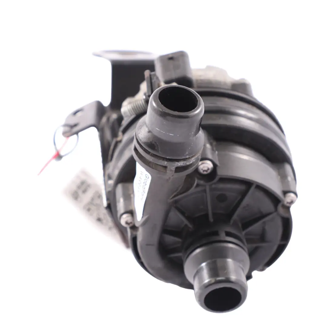 Pompe à eau Mercedes W205 W213 W251 Electric Auxiliary Coolant Unit pour à propos du numéro de pièce A0005002686 Pompe à eau Mercedes W205 W213 W251 Electric Auxiliary Coolant Unit - SKU A0005002686-3 - Numéro de pièce A0005002686