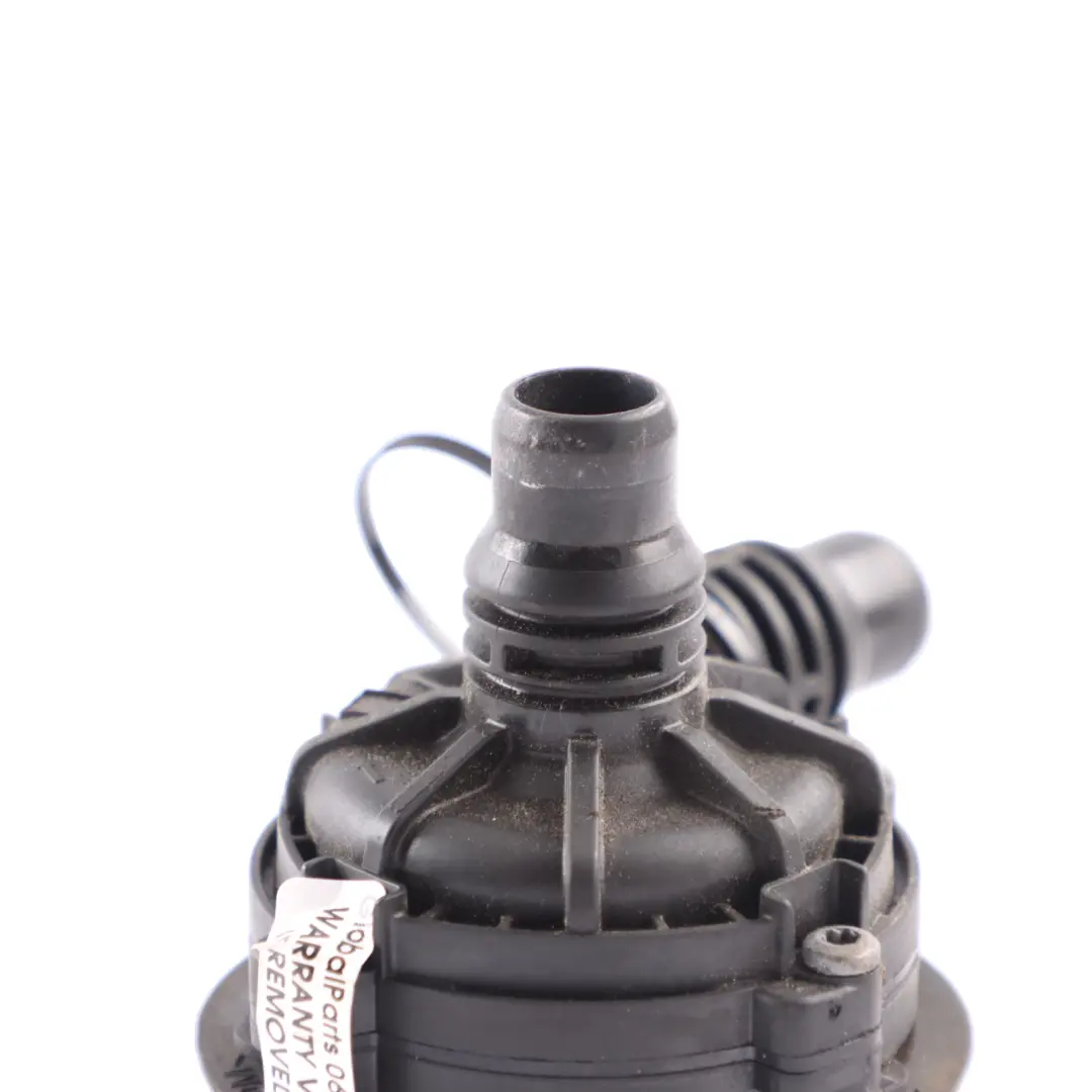 Pompe À Eau Auxiliaire Pour Liquide De Refroidissement Mercedes W910 - SKU A0005006300 - Numéro de pièce A0005006300