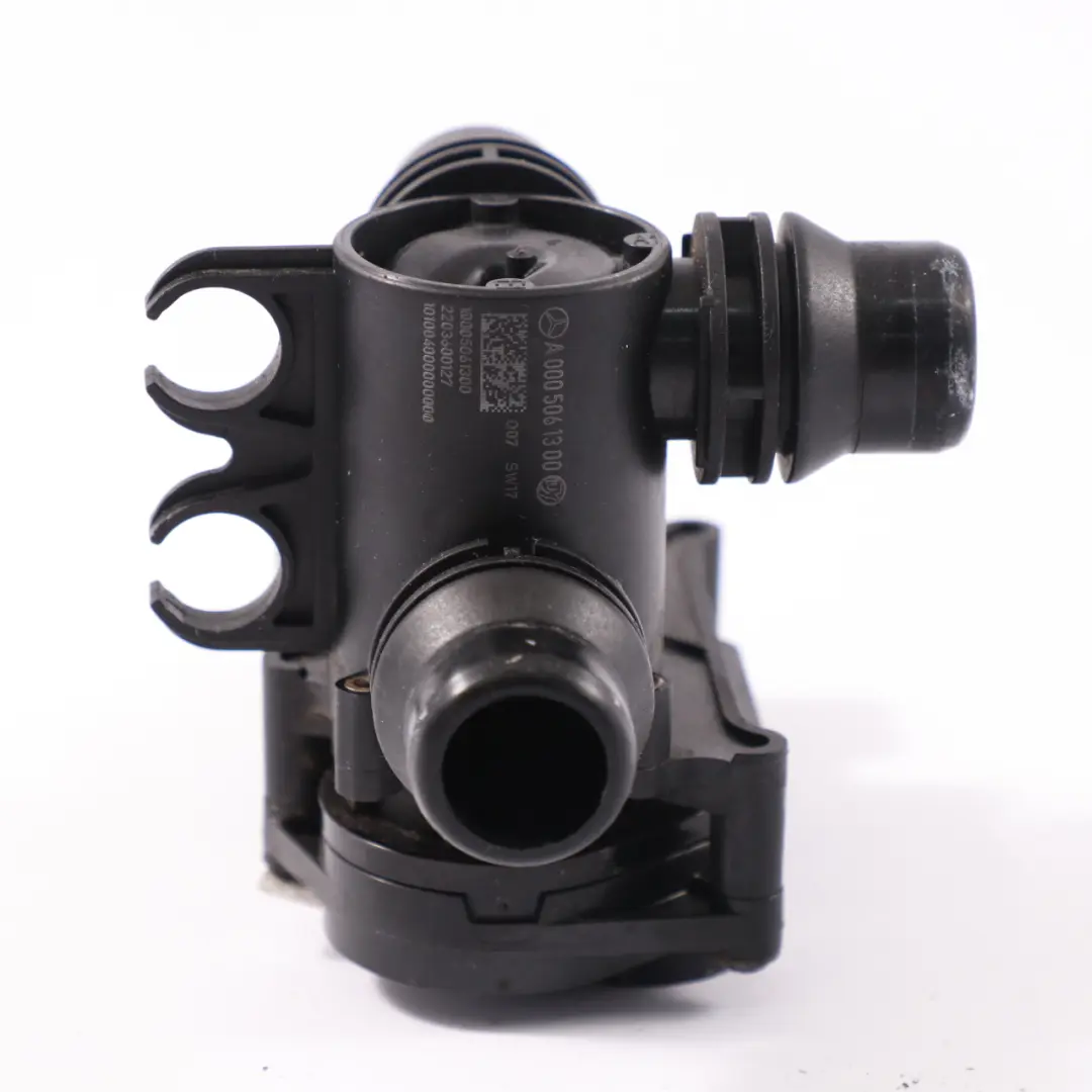 Batterie Valve refroidissement pour Mercedes GLC 300e Hybrid X253 Coupe à propos du numéro de pièce A0005061300 Mercedes GLC 300e Hybrid X253 Coupe Batterie Valve refroidissement - SKU A0005061200 - Numéro de pièce A0005061300